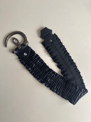 Cintura elastica nera con fibbia