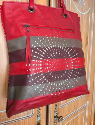 Bolso Cuero Mándala Recorte Beige/Gris