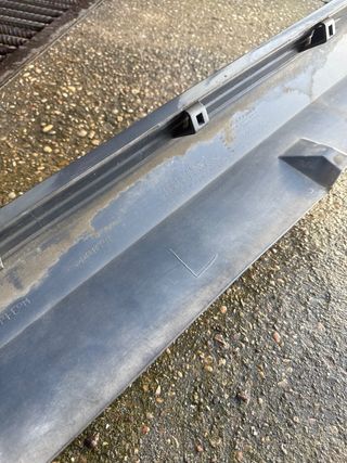 talonera derecha Suzuki Jimny