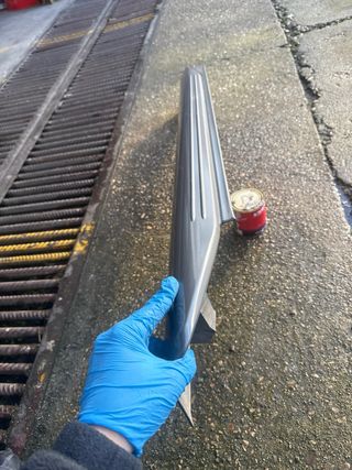 talonera derecha Suzuki Jimny