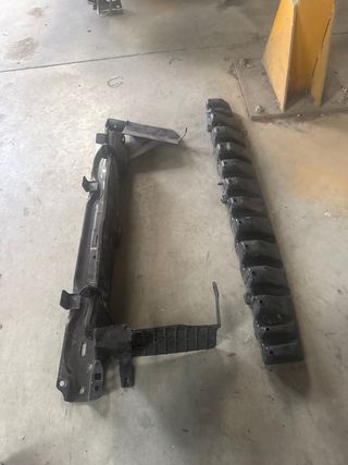 talonera izquierda Suzuki Jimny