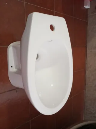 Bidé blanco