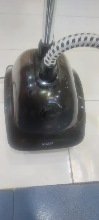 Plancha Vertical Vapor Ropa