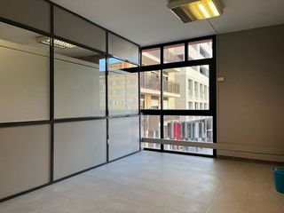 Oficina en alquiler en Centre en Girona