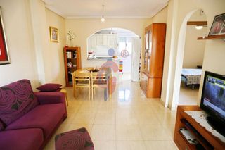 Casa adosada en venta en Urbanizaciones en Guardamar del Segura