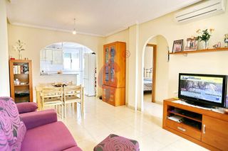 Casa adosada en venta en Urbanizaciones en Guardamar del Segura