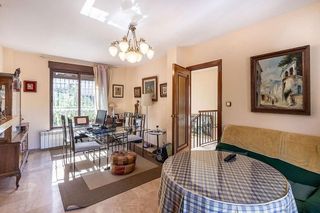 Chalet en venta en Cenes de la Vega