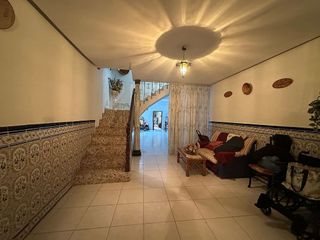 Casa adosada en venta en Úbeda