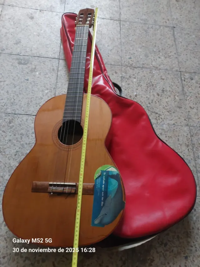 Guitarra Clásica Taurus Barcelona 1973