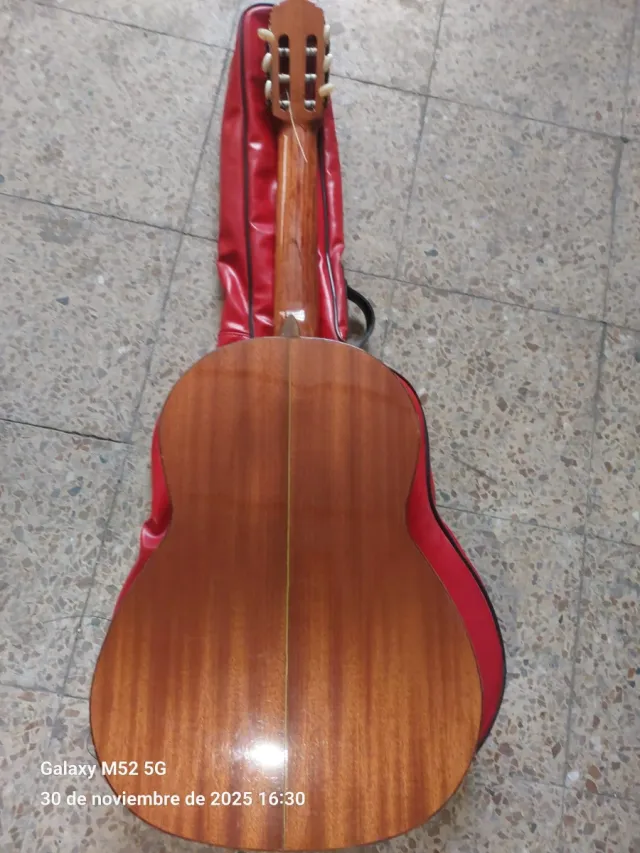 Guitarra Clásica Taurus Barcelona 1973