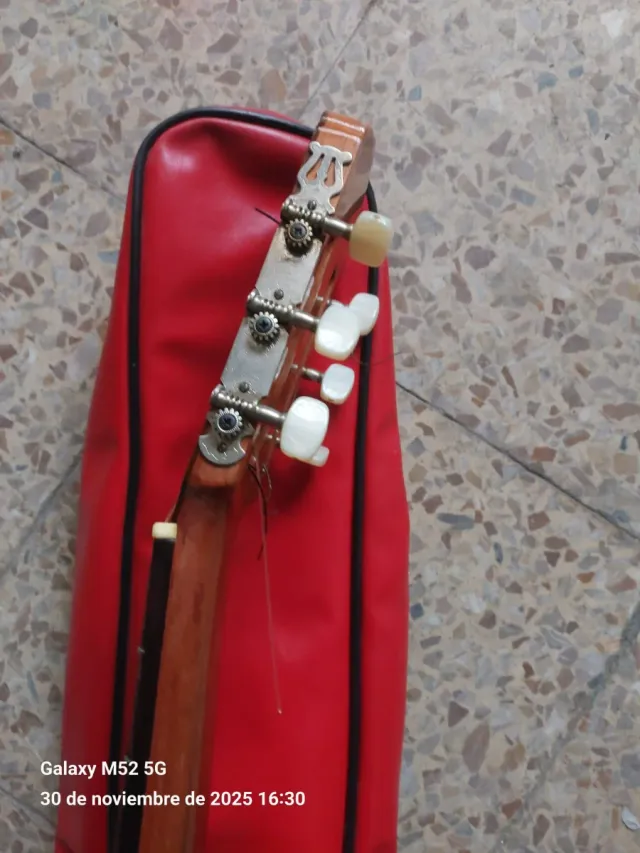 Guitarra Clásica Taurus Barcelona 1973