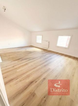 Piso en alquiler en Puerto Chico en Santander