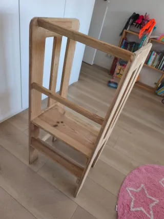 Torre di apprendimento in legno per bambini Montessori
