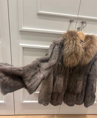 Chaqueta pelo con cuello zorro
