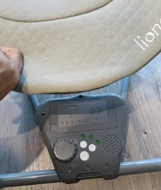 Hamaca-columpio bebé Lionelo