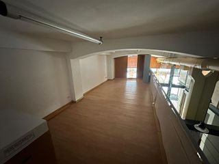 Local comercial en venta en Gamonal en Burgos
