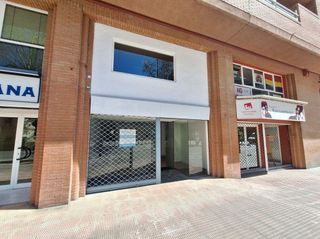 Local comercial en venta en San Lorenzo en Huesca
