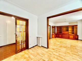 Piso en alquiler en Centre en Badalona