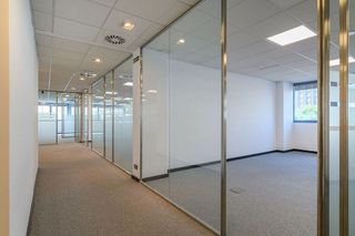 Oficina en alquiler en Sant Just Desvern