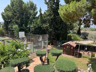 Chalet en alquiler en Elda