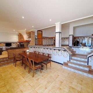 Chalet en venta en Zona Urbanizaciones en Alzira