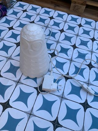 Lámpara búho blanca