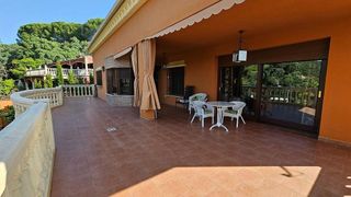 Chalet en venta en Santa Maria de Trassierra en Córdoba