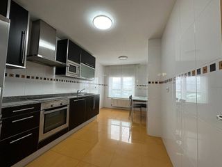 Piso en alquiler en San Roque - As Fontiñas en Lugo