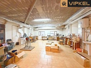 Local comercial en alquiler en Riazor - Los Rosales en Coruña (A)