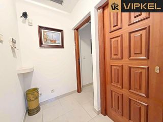 Local comercial en alquiler en Riazor - Los Rosales en Coruña (A)