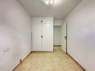 Piso en alquiler en Benalúa en Alicante