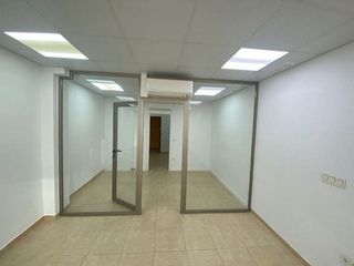 Oficina en alquiler en San Pedro de Alcántara pueblo en Marbella