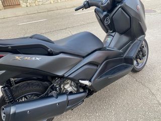 Yamaha XMAX 300 2024