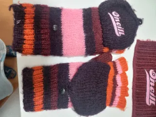 Conjunto O'Neill: Bufanda y Guantes