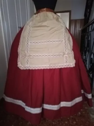 Falda y delantal  Regional  Sin Estrenar. Huertana