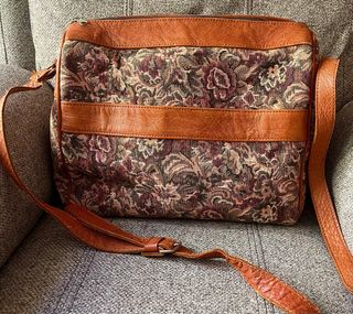 Bolso de cretona con detalles en piel