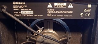 Amplificador Guitarra Yamaha GA-15