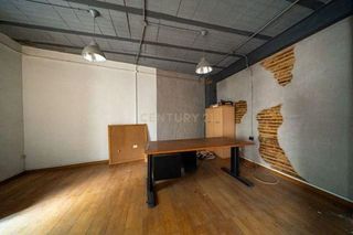 Edificio en venta en El Castell en Burjassot