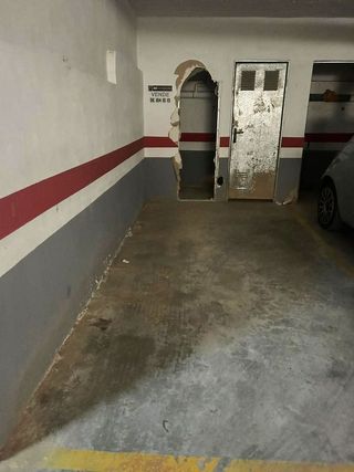 Garaje en venta en Benetússer