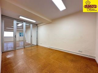 Oficina en venta en Ensanche - Sar en Santiago de Compostela