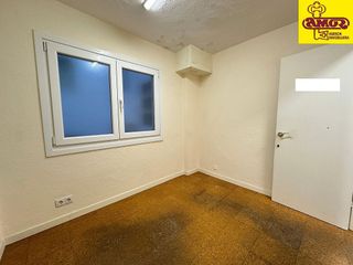 Oficina en venta en Ensanche - Sar en Santiago de Compostela