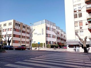 Garaje en venta en Avda de Madrid - Pº de la Estación en Jaén