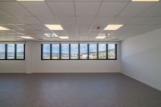 Oficina en alquiler en Sant Just Desvern