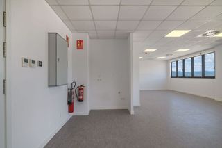 Oficina en alquiler en Sant Just Desvern