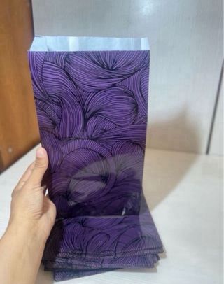 50 sobres de regalo morados 18x6x35 cm