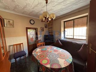 Chalet en venta en Valdepeñas