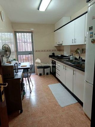 Casa adosada en venta en Ctra. Circunvalación - La Magdalena en Jaén