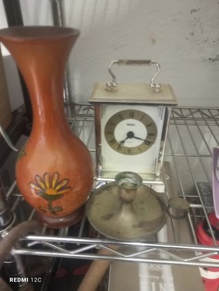 Portacandele sveglia in legno dipinto