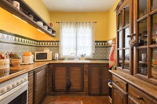 Casa adosada en venta en Benahavís