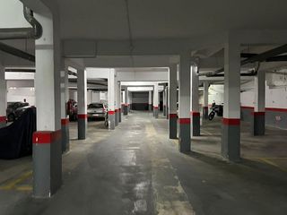 Garaje en alquiler en Ciudad Jardín - Zoco en Córdoba